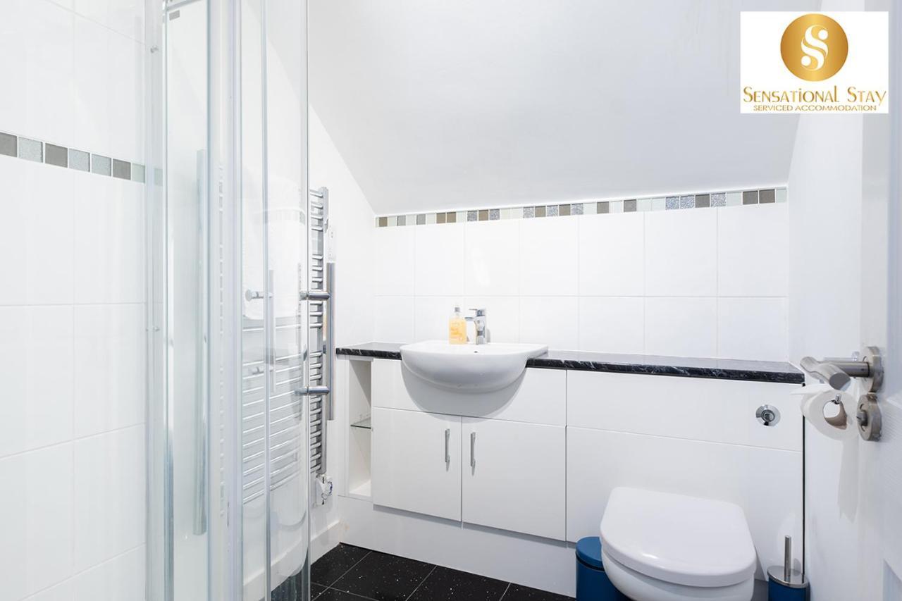 2 Bedroom Apt At Sensational Stay Serviced Accommodation Aberdeen - Clifton Road Bagian luar foto